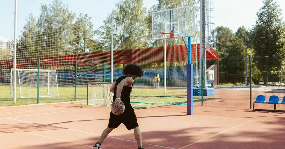 Les Meilleures Techniques de Dribble au Basketball : Guide Complet